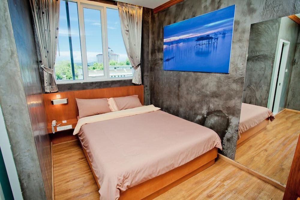 Chaphone Guesthouse Phuket Exterior foto